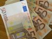 Billetes de 50 euros como forma de pago en la compraventa.