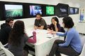 Personas trabajando en equipo. 