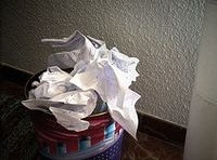 Papelera que contiene documentos eliminados.