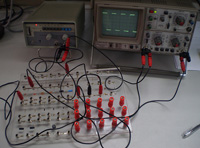 Montaje de medidas con osciloscopio.