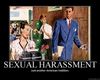 Cartel sobre acoso sexual en el trabajo.