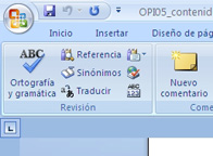 Dentro de un cuadradito hay tres letras en mayúscula ABC y al lado hay otras opciones como sinónimos y traducir.