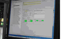 Pantalla ordenador. Pantalla de ordenador encendida con un programa informático abierto.