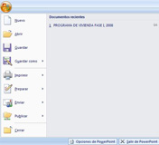 Barra de acceso rápido y botón de Office de Microsoft PowerPoint 2007.