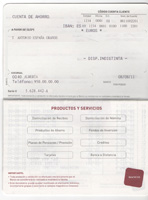 Imagen que muestra la primera página de una libreta de ahorro de un banco, en la que aparecen direfentes datos como el número de cuenta, el titular, la fecha de apertura, el IBAN, los datos de la sucursal, etc.