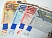 Distintos billetes de euros: 50 €, 20 €, 10 € y 5 €.