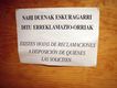 Una hoja pegada a una pared en la que se puede leer: Existen hojas de reclamaciones a disposición de quienes las soliciten. También viene expresado en euskera.