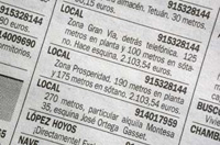 Anuncios en un periódico.