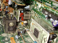 Componentes electrónicos. Componentes electrónicos de equipos informáticos.