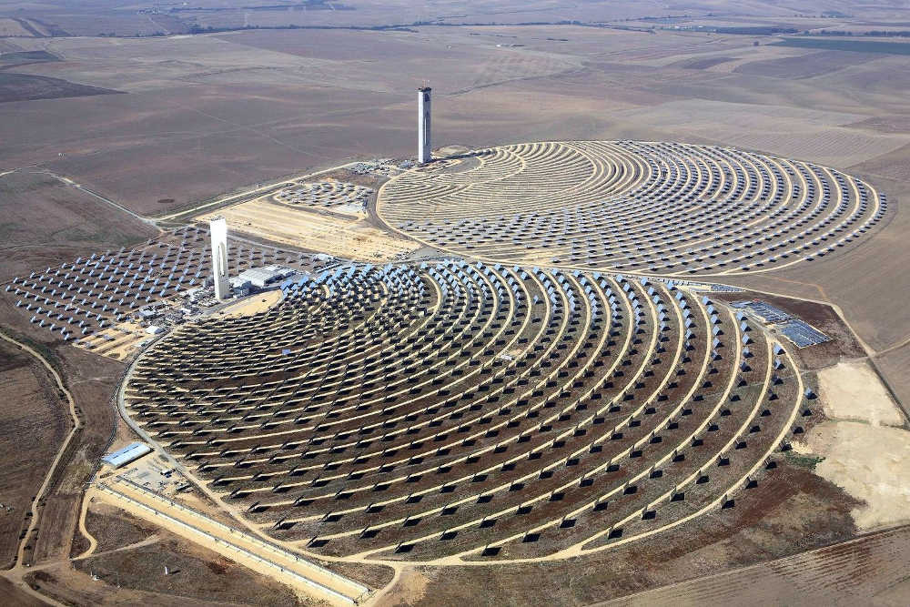 Central solar de torre de Almería