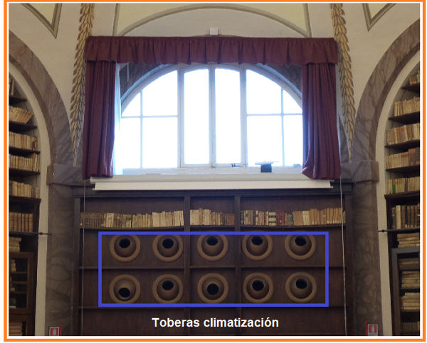 Toberas de climatización en biblioteca