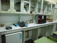 Imagen del laboratorio de la madera.