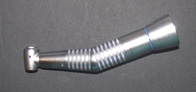 Imagen que muestra un contraangulo dental.
