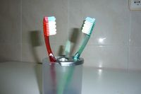  ESO01_CONT_R13_cepillosdientes.JPG